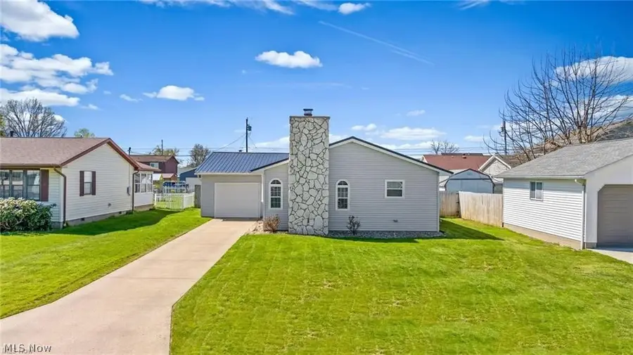 1206 14th Street, Vienna, WV 26105 - #2