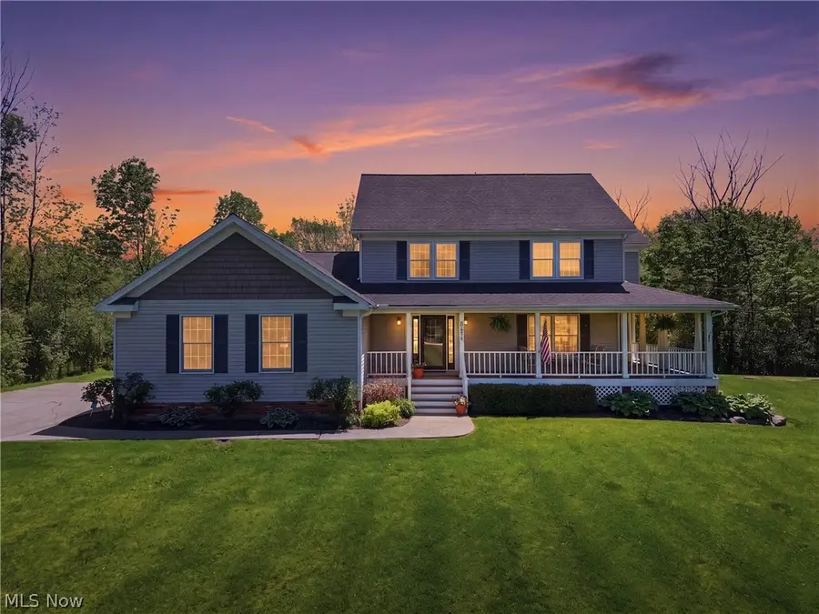 9475 Stafford Road, Chagrin Falls, OH 44023 - #2
