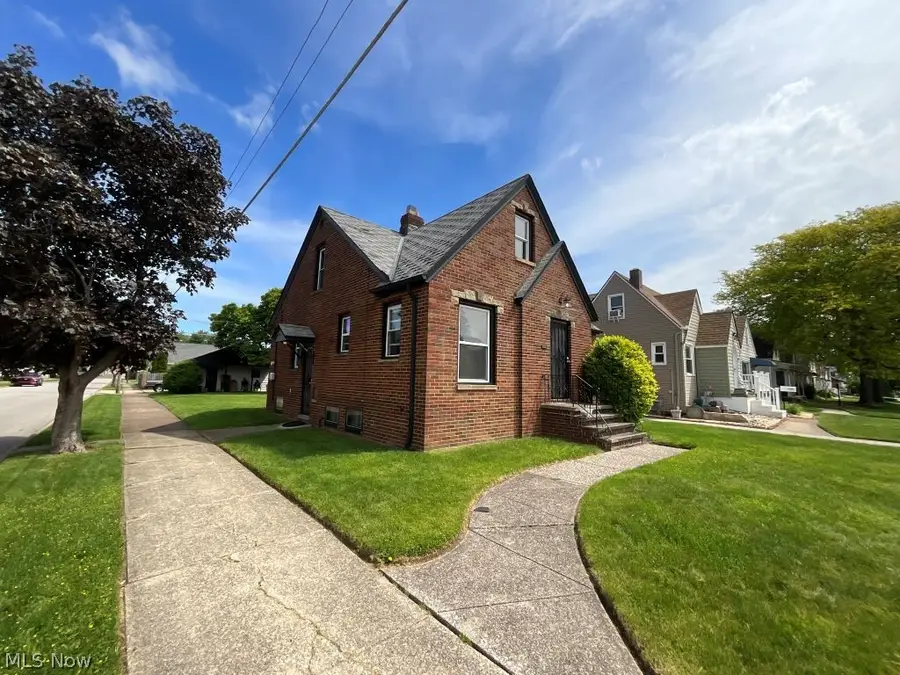 5910 Wilber Avenue, Parma, OH 44129 - #2