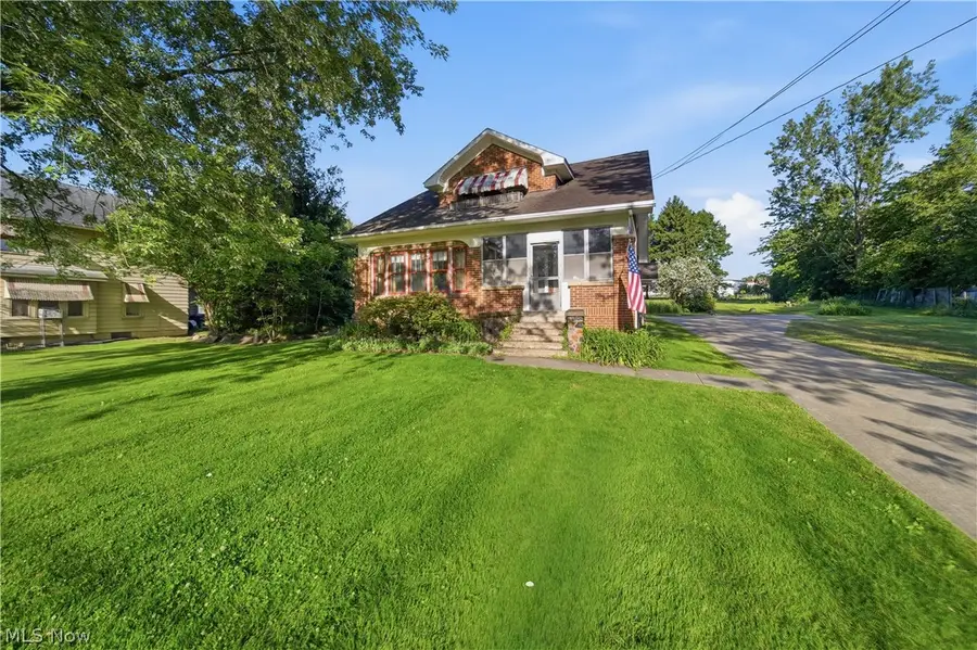 500 31st Sw Street, Barberton, OH 44203 - #2