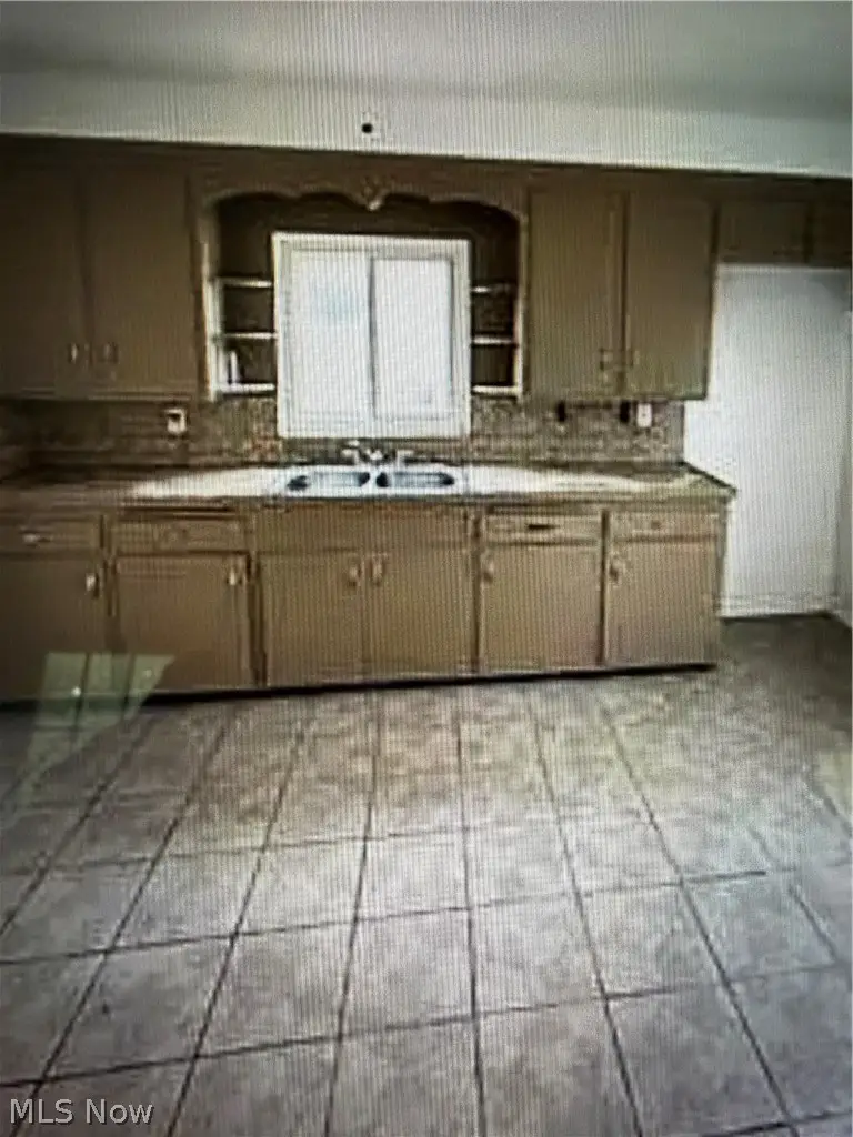 13309 Melzer Avenue, Cleveland, OH 44120 - #3