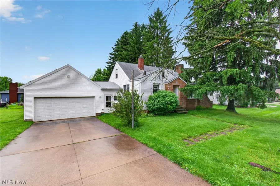 1035 Genoa Sw Avenue, Massillon, OH 44646 - #2
