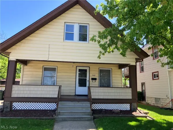 502 Dewey Avenue, Elyria, OH 44035