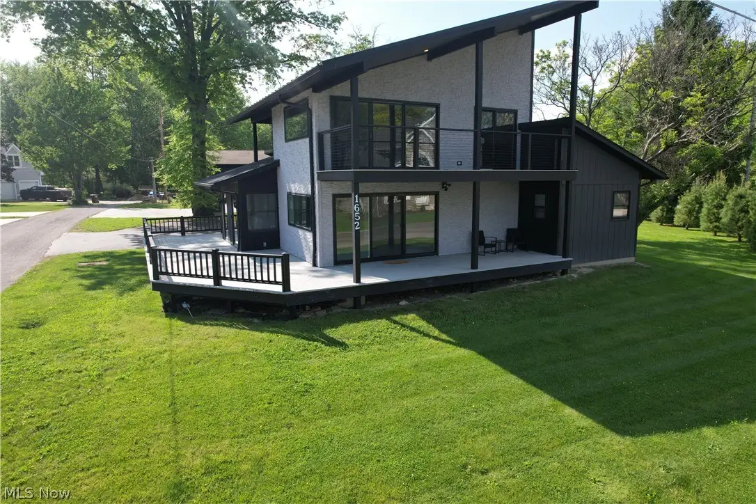 1652 Jersey Street, Lake Milton, OH 44429 - #1
