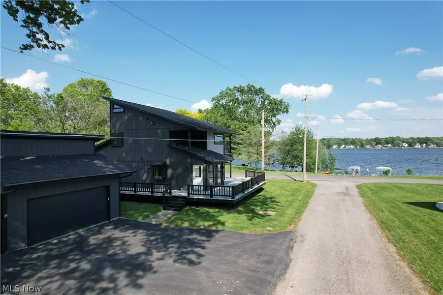 1652 Jersey Street, Lake Milton, OH 44429 - #2