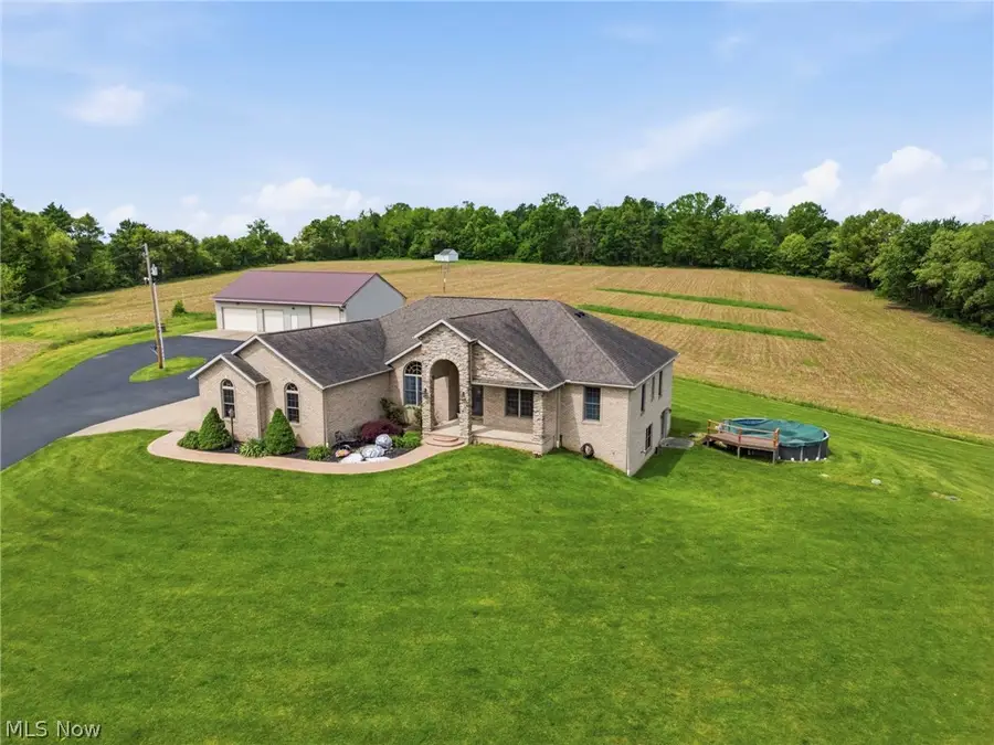 8233 Township Road 466, Lakeville, OH 44638 - #3