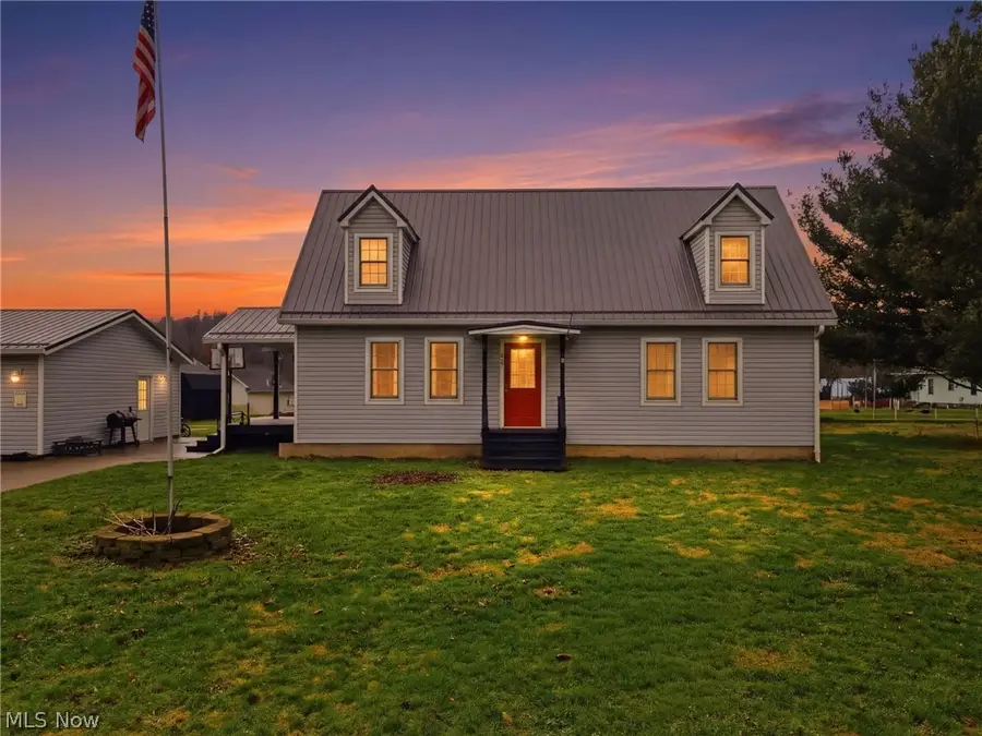 512 North Street, Duncan Falls, OH 43734 - #3