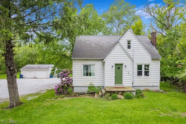 86 Southeast Avenue, Tallmadge, OH 44278
