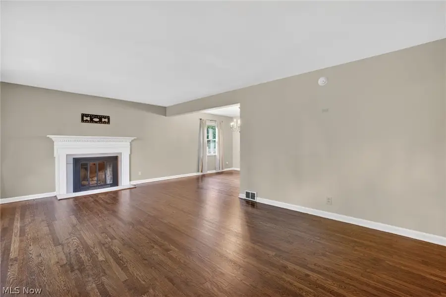 674 Upper Merriman Drive, Akron, OH 44303 - #3