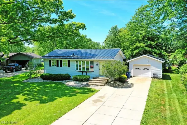 182 Shirley Nw Lane, Warren, OH 44483