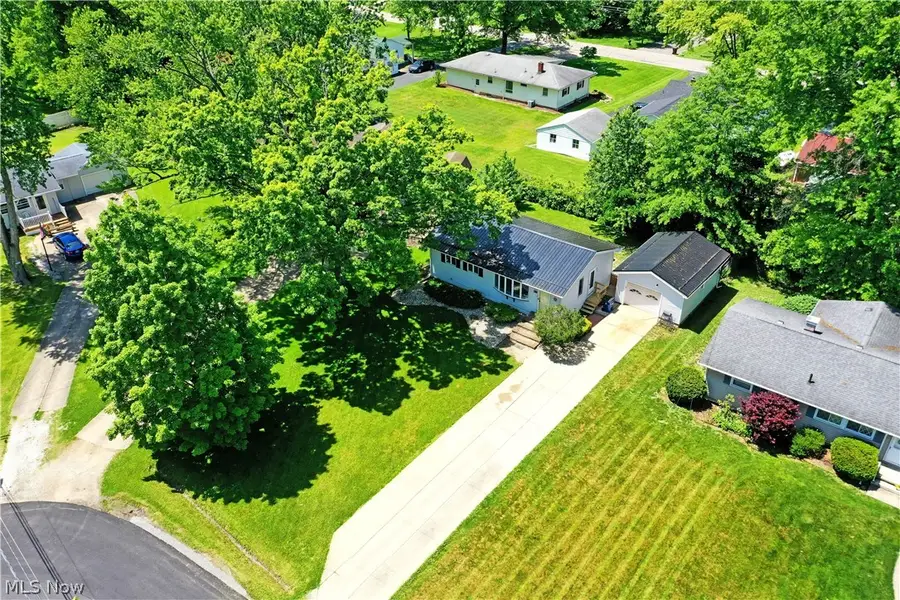 182 Shirley Nw Lane, Warren, OH 44483 - #3