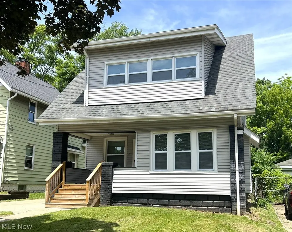 31 E Brookside Avenue, Akron, OH 44301 - #1