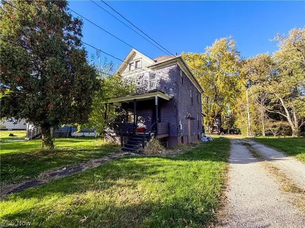 322-324 North Nw Road, Warren, OH 44483
