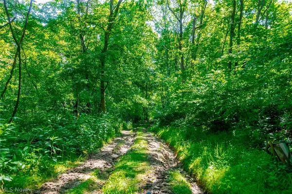 5568 Schoolhouse Road #6, Frazeysburg, OH 43822