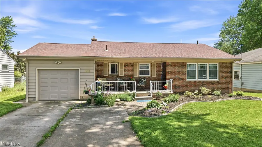 3815 Loma Vista Drive, Youngstown, OH 44511 - #2