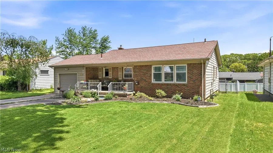 3815 Loma Vista Drive, Youngstown, OH 44511 - #3