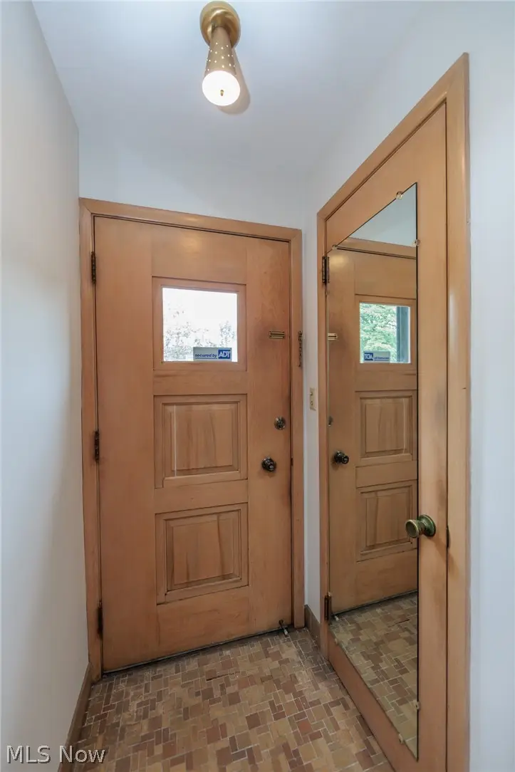 4177 Stonehaven Road, South Euclid, OH 44121 - #3