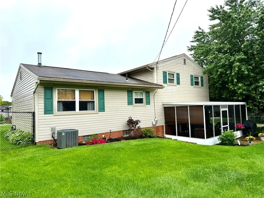 5161 Burlawn Nw Street, Canton, OH 44708 - #3
