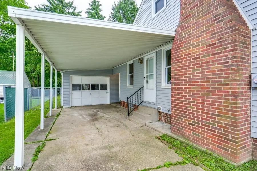 727 Franklin Ne Road, Massillon, OH 44646 - #3