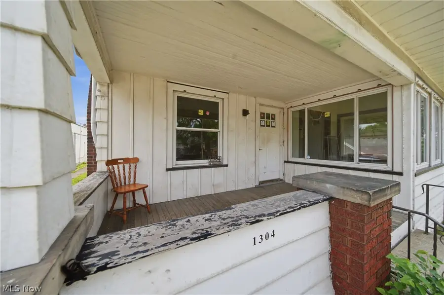 1304 W Waterloo Road, Akron, OH 44314 - #2