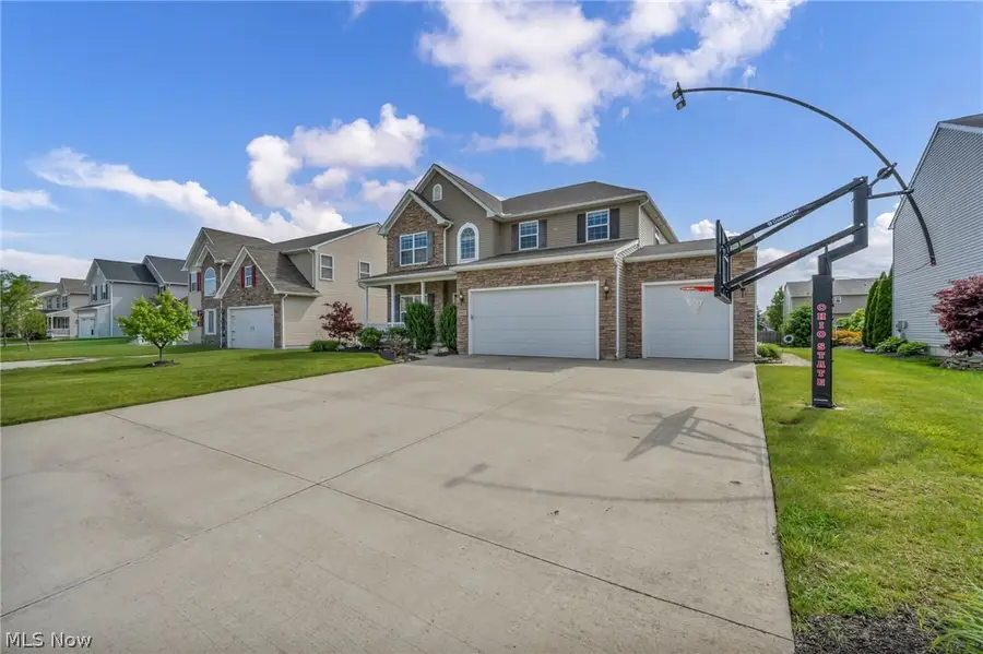 9087 Ichabod Drive, North Ridgeville, OH 44039 - #2