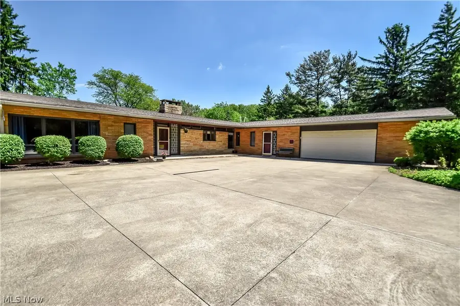 28833 Clark Drive, Wickliffe, OH 44092 - #2