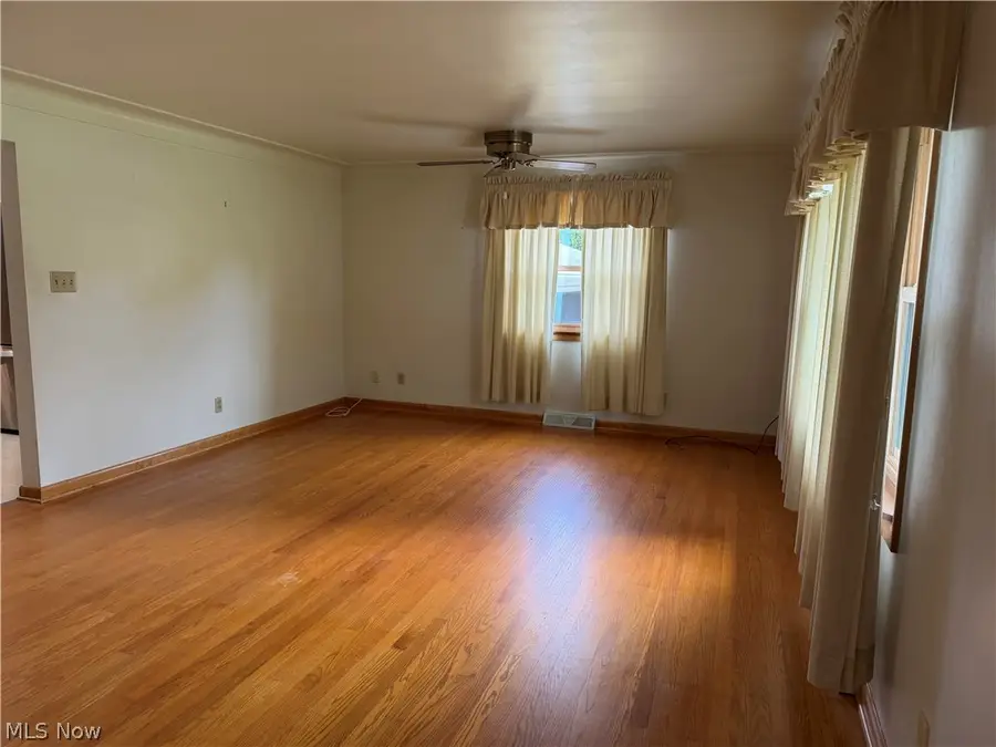 4805 Hoagland Blackstub Road, Cortland, OH 44410 - #3