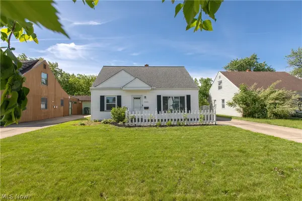 26890 Drakefield Avenue, Euclid, OH 44132