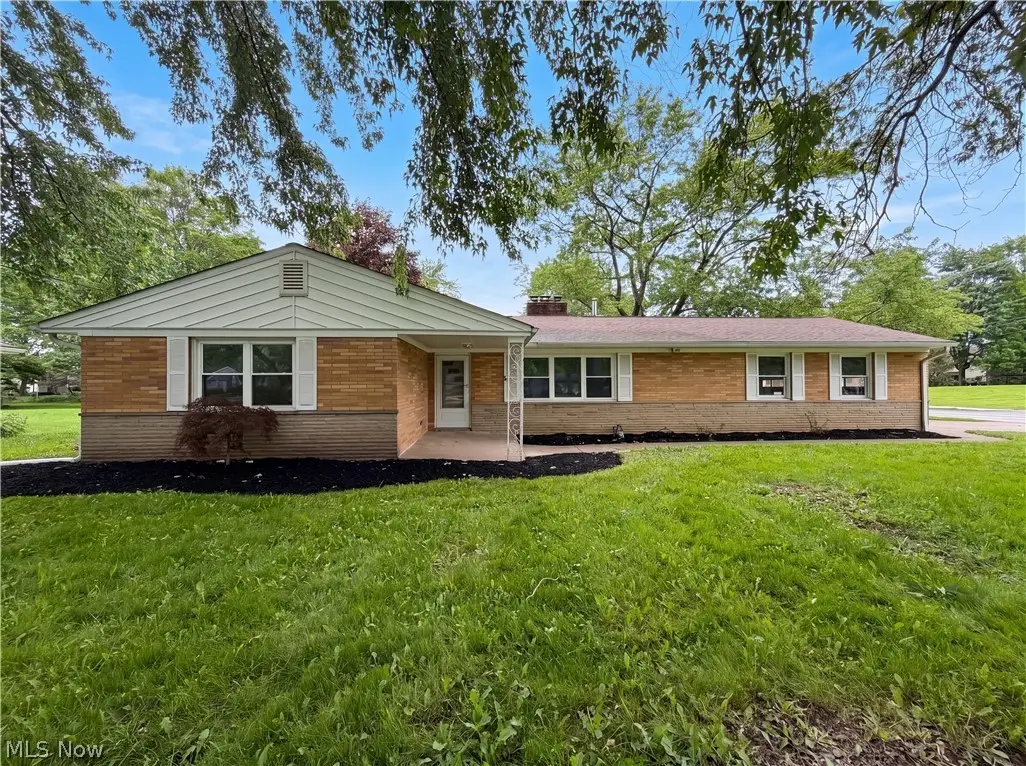 36700 Lakeland Drive, Avon, OH 44011 - #1