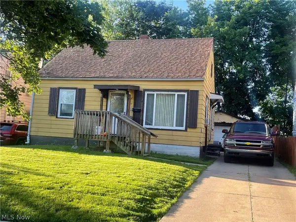 317 Stanton Avenue, Akron, OH 44301