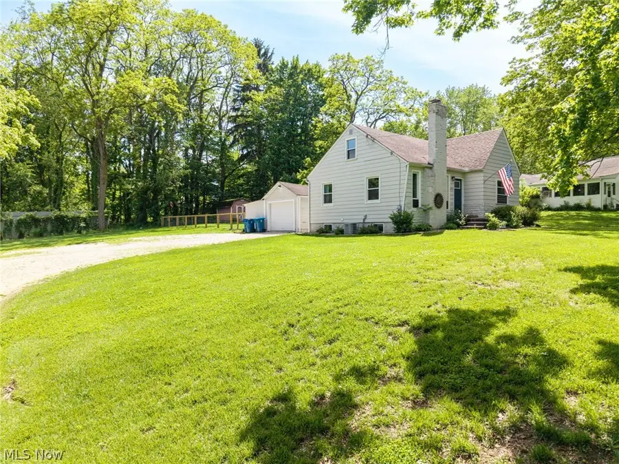 3510 Wadsworth Road, Norton, OH 44203 - #2