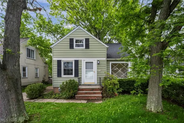 3516 Park Drive, Parma, OH 44134