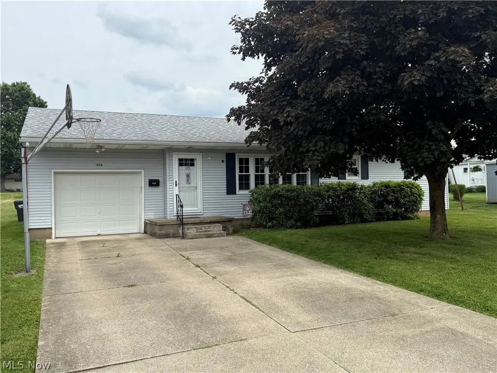 1538 S 13th Street, Coshocton, OH 43812 - #1