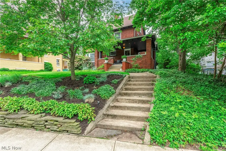 1450 Waterbury Road, Lakewood, OH 44107 - #2
