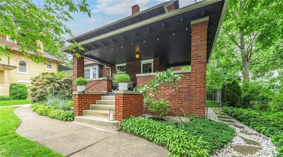 1450 Waterbury Road, Lakewood, OH 44107 - #3