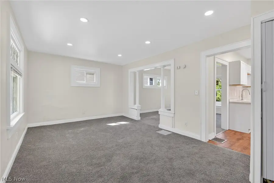 4402 Riverside Avenue, Cleveland, OH 44102 - #3