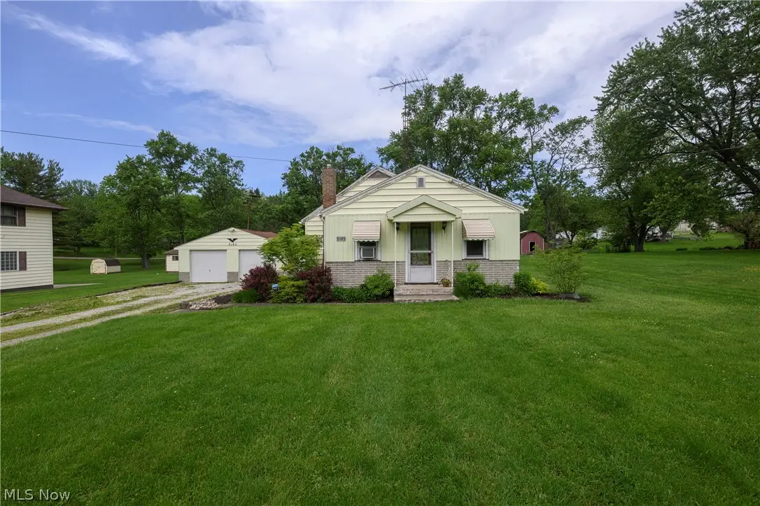 5185 Richville Sw Drive, Navarre, OH 44662 - #1