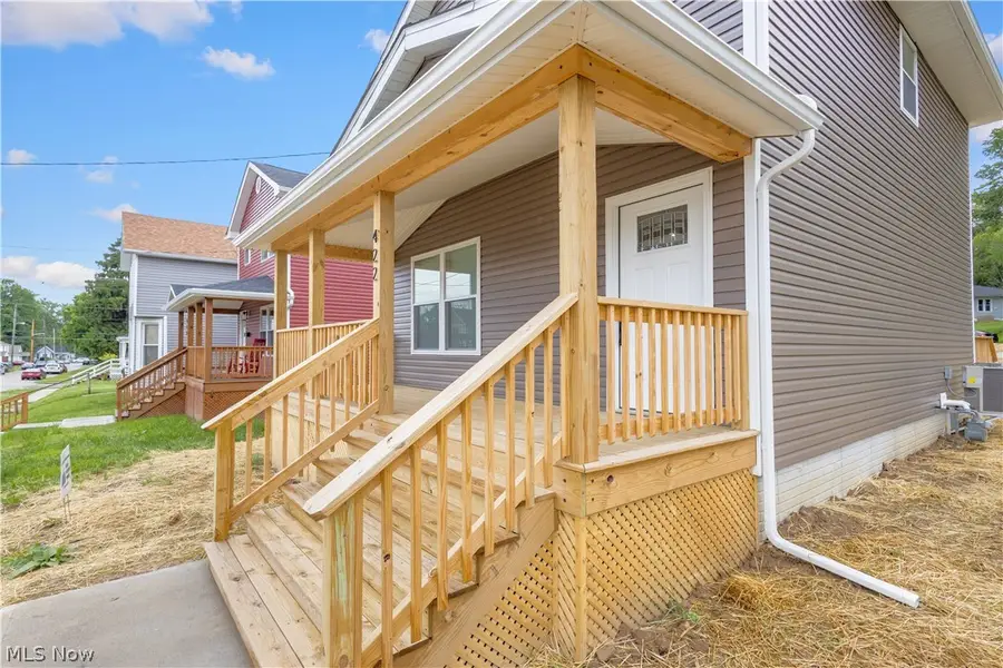422 Abington Avenue, Zanesville, OH 43701 - #2