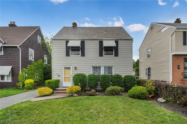 16911 Throckley Avenue, Cleveland, OH 44128