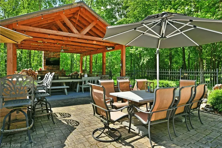 6752 Brookhollow Drive, Lordstown, OH 44481 - #3