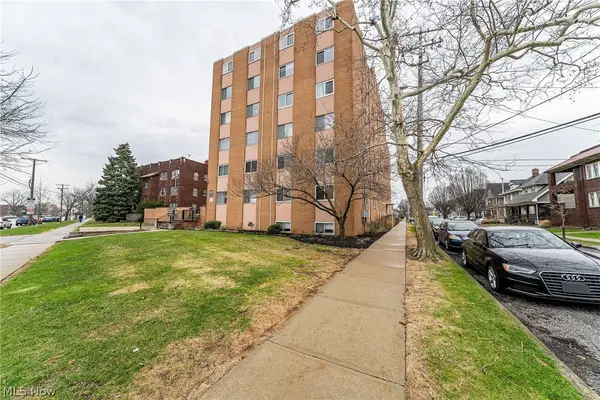 12029 Clifton Boulevard #505, Lakewood, OH 44107
