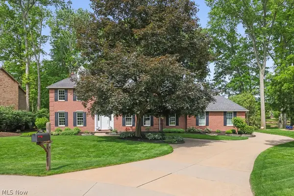 296 Brookrun Drive, Copley, OH 44321
