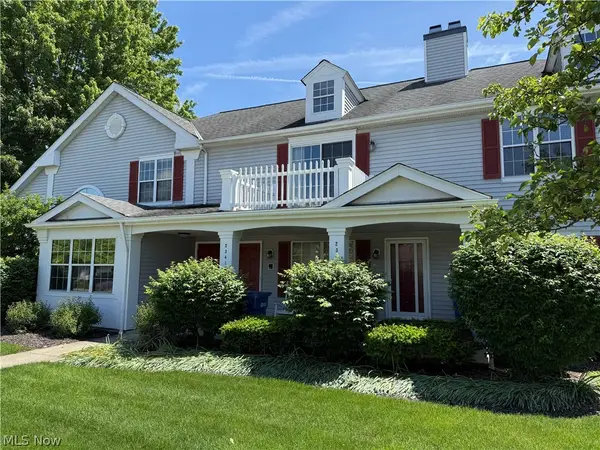 23413 Grist Mill Court #4, Olmsted Falls, OH 44138