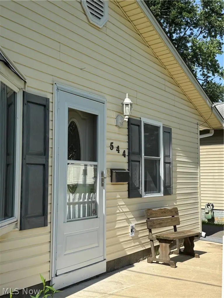 544 Purdue Avenue, Elyria, OH 44035 - #2