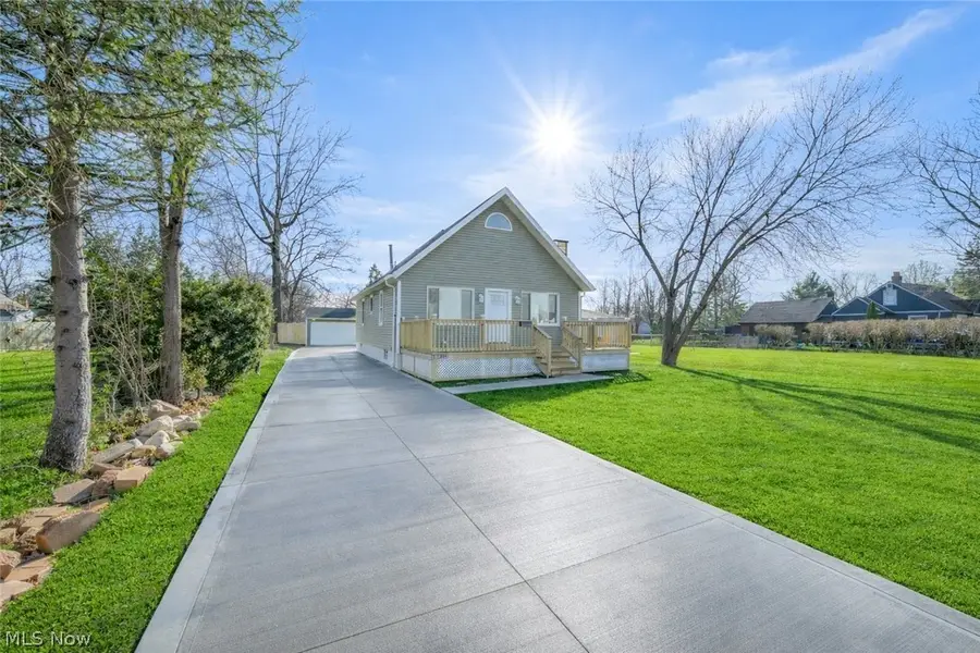 33418 Lake Shore Boulevard, Willowick, OH 44095 - #2