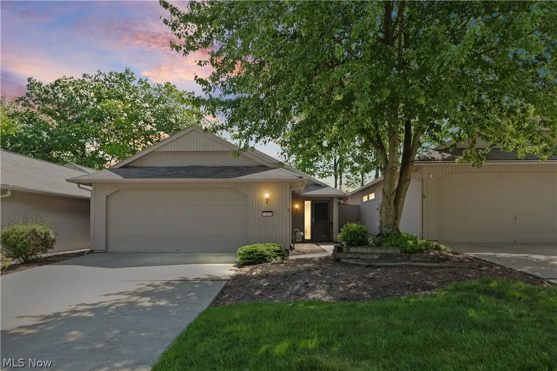 13063 Olympus Way, Strongsville, OH 44149 - #1