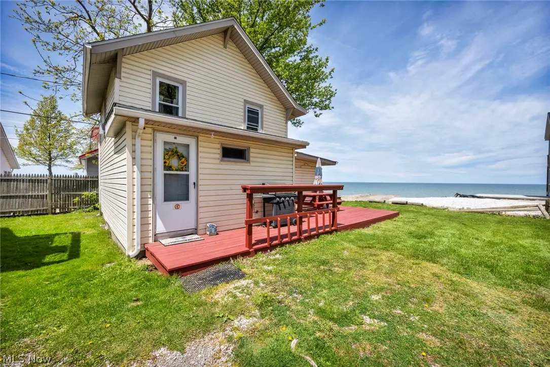 15 Lake Hurst Drive, Ashtabula, OH 44004 - #1