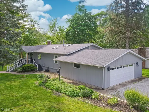 1465 Forest Drive, Akron, OH 44312