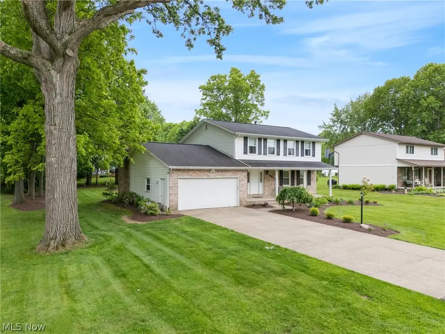 9572 Beryl Nw Street, Jackson, OH 44646 - #2