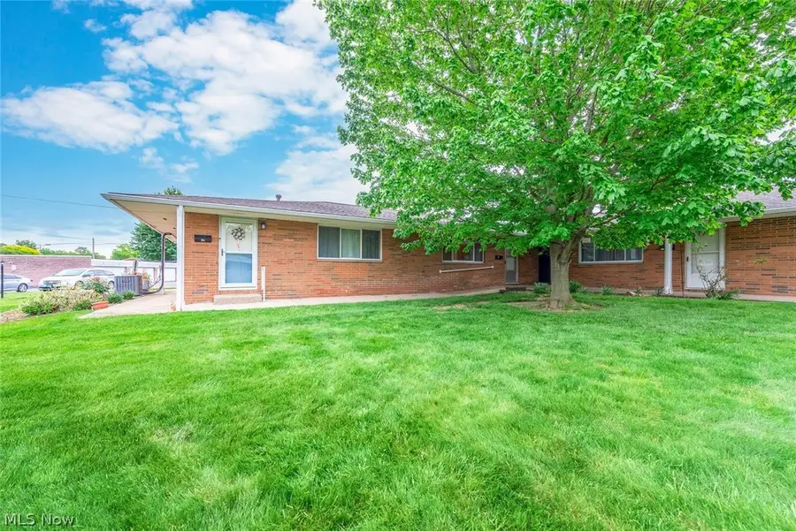 21834 River Oaks Drive #E2, Rocky River, OH 44116 - #2